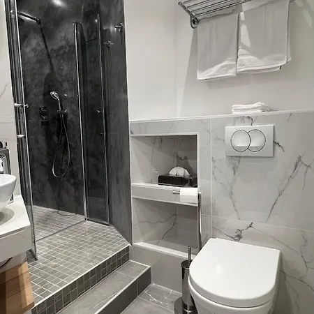 The Palm - Comfort And Air Conditioning In The 9th * Paris