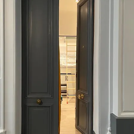 The Palm - Comfort And Air Conditioning In The 9th Paris